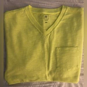 Neon yellow T-shirt with pocket